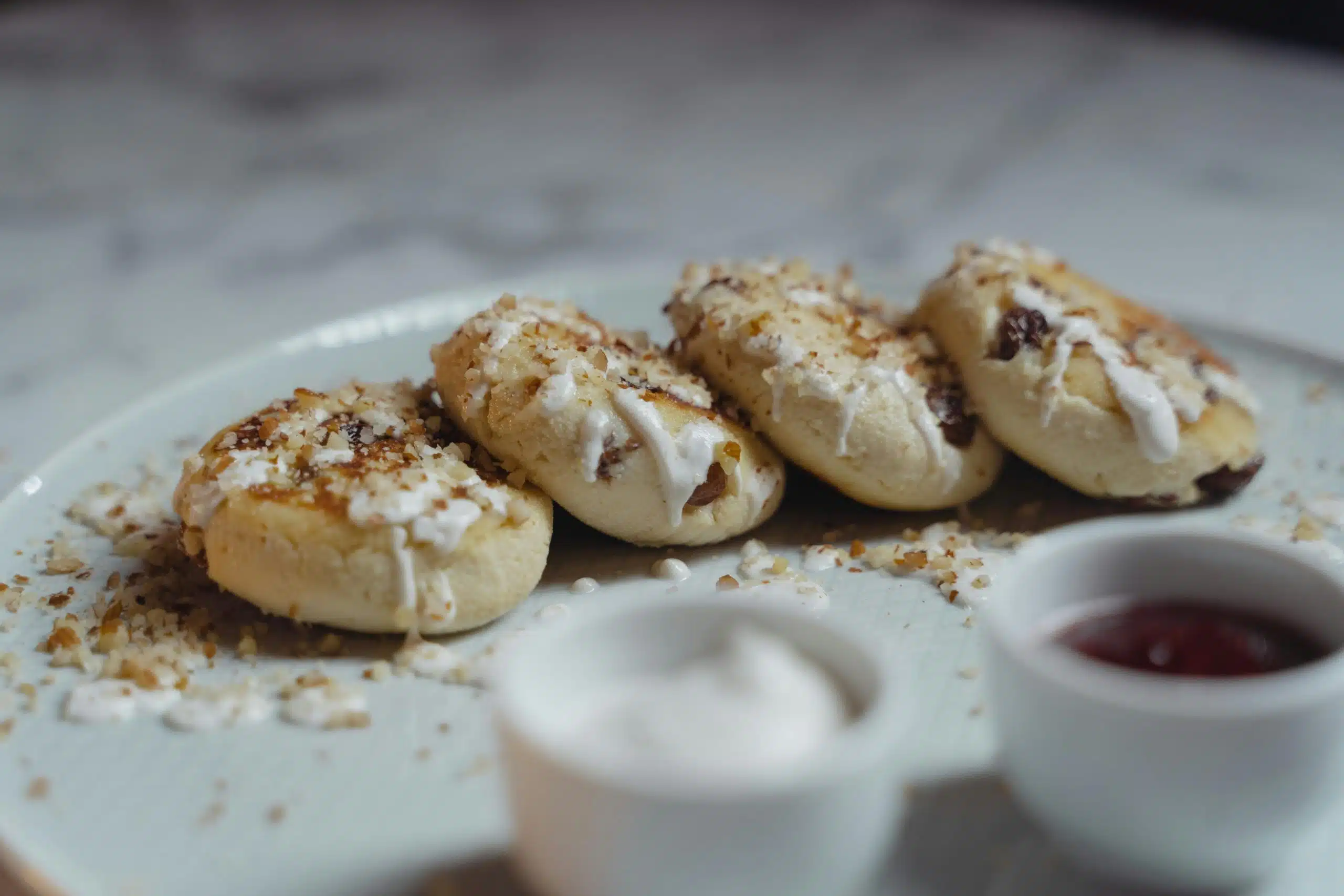 Lire la suite à propos de l’article Scones Sans Gluten : Une Recette Moelleuse et Inratable