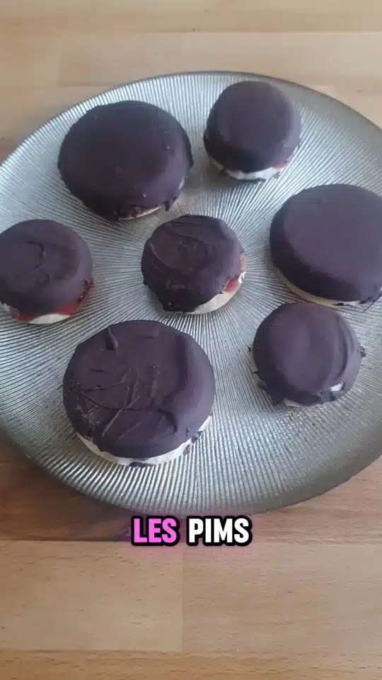 Lire la suite à propos de l’article Recette des Pim’s à la Fraise sans gluten du Petit Pâtissier