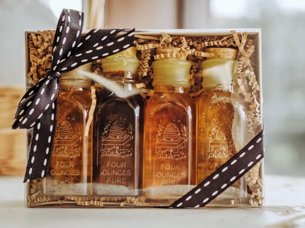 Coffret cadeau miel en bouteilles vintage