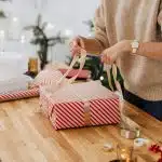 Offrez un Noël DIY unique grâce à Etsy : sélection de cadeaux faits main et responsables