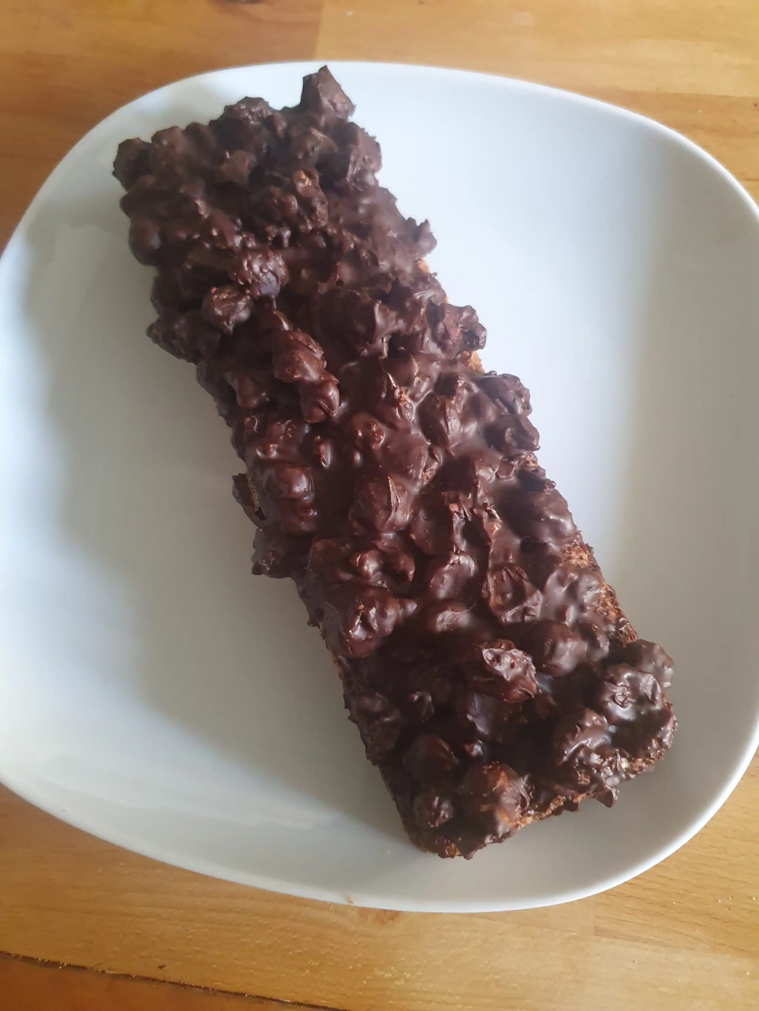 Lire la suite à propos de l’article Cake au Chocolat sans gluten : Recette Facile et Gourmande